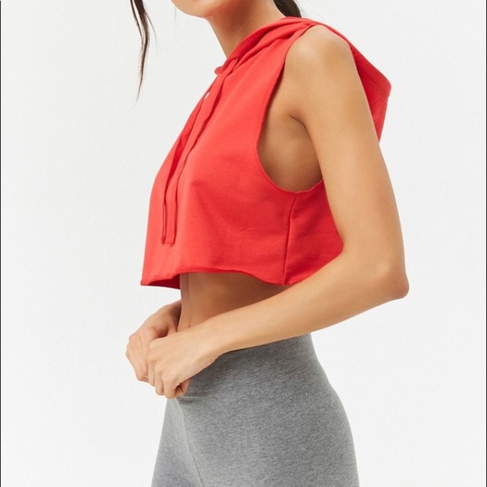 Forever 21 crop muscle hoodie tank 💪🏻